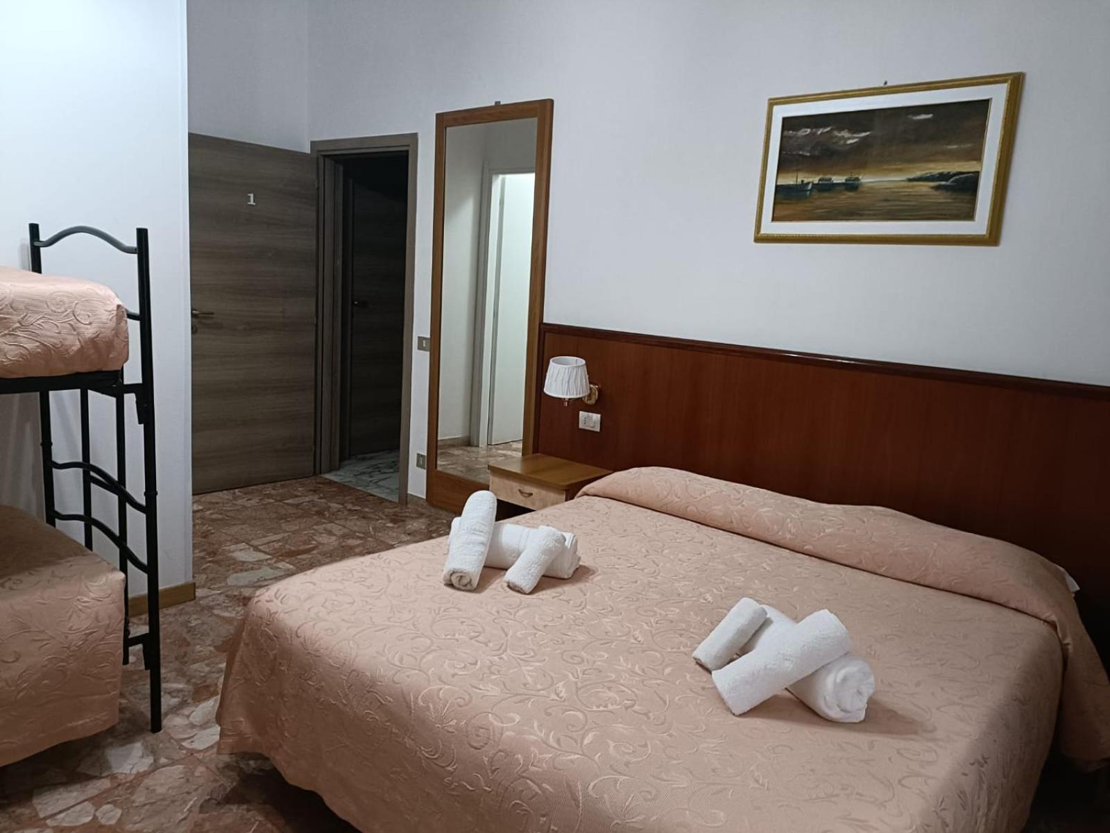 Domus Cesena Hotel Exterior photo